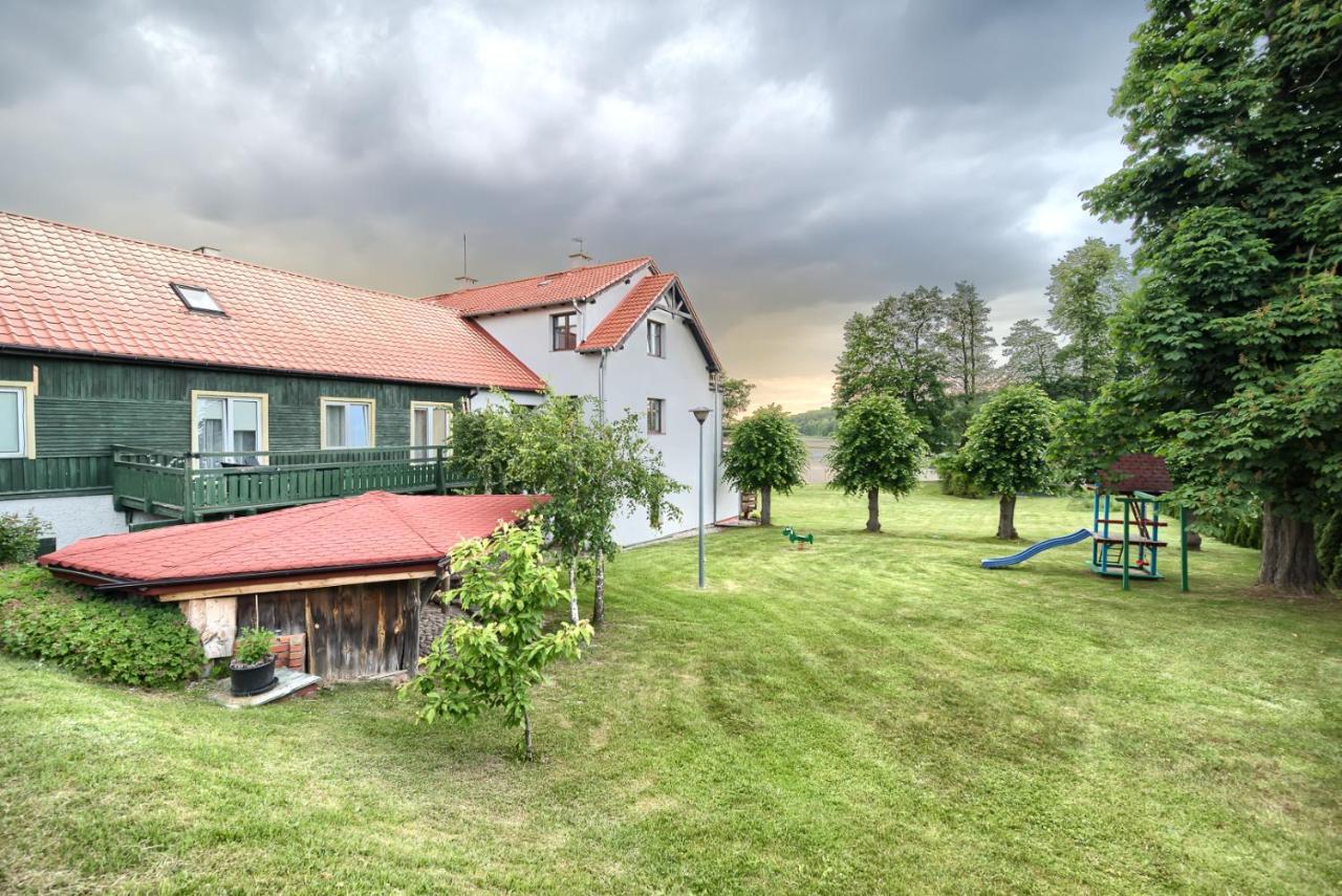 Gosciniec Zielony Domek Mragowo Exterior photo